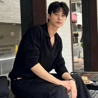 Byeon Woo-seok desktop wallpaper