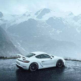 Off Road Porsche iPhone wallpaper