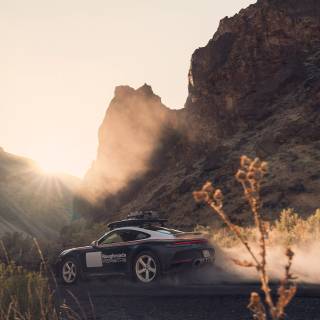 Off Road Porsche iPhone wallpaper