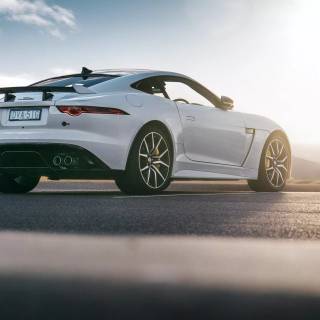 Jaguar D-Type wallpaper