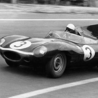 Jaguar D-Type wallpaper