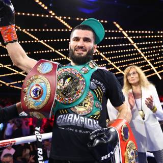 Artur Beterbiev wallpaper