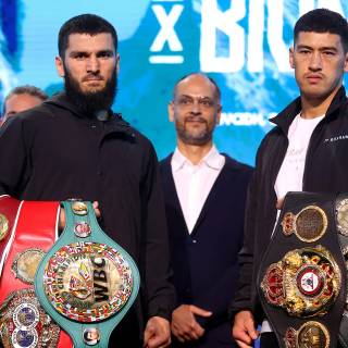 Artur Beterbiev wallpaper