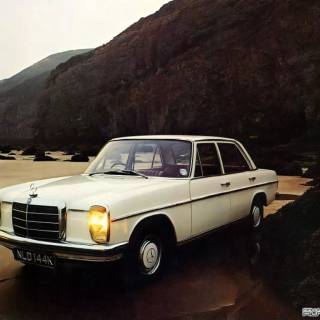 Mercedes-Benz W114 wallpaper