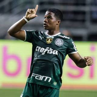 Endrick Felipe wallpaper