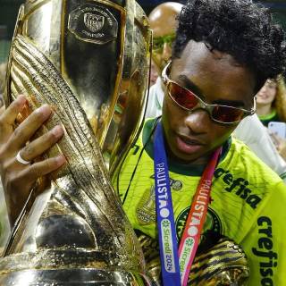 Endrick Felipe wallpaper