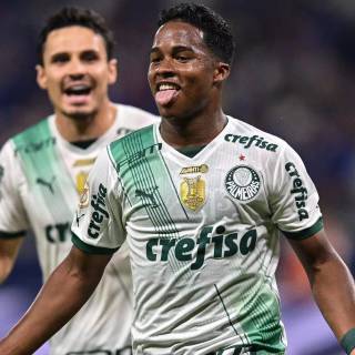 Endrick Felipe wallpaper