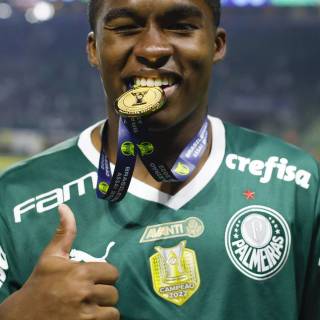 Endrick Felipe wallpaper