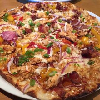 California Pizza Kitchen wallpaper