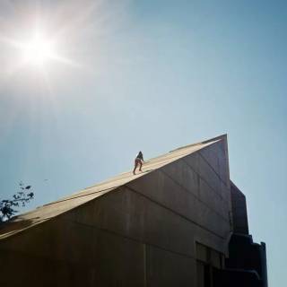 Freudian Daniel Caesar wallpaper