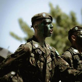 Army salute iPhone wallpaper