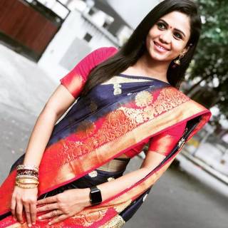 Manimegalai wallpaper