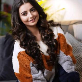 Chahat Pandey wallpaper