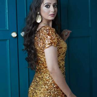 Chahat Pandey wallpaper