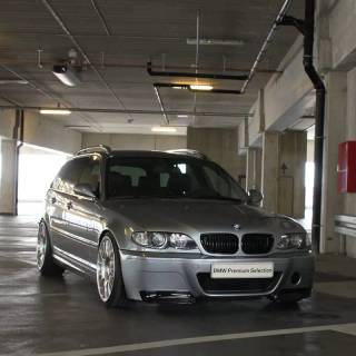 BMW E46 touring wallpaper
