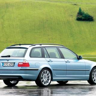 BMW E46 touring wallpaper