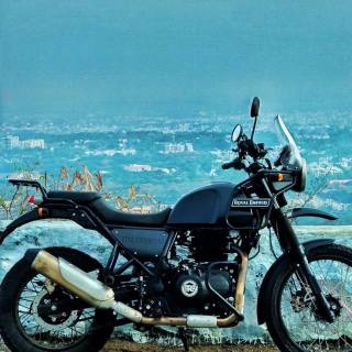 Royal Enfield Himalayan 650 wallpaper
