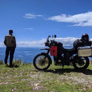 Royal Enfield Himalayan 650 wallpaper