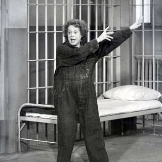 Elsa Lanchester wallpaper