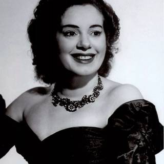 Elsa Lanchester wallpaper