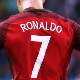Ronaldo vertical wallpaper