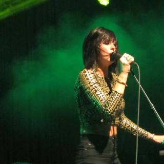 Phantogram wallpaper