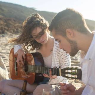 Guitar couple wallpaper