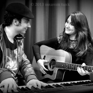 Guitar couple wallpaper