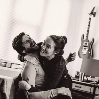 Guitar couple wallpaper