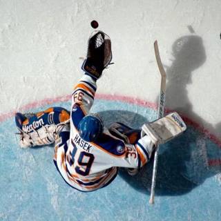Dominik Hasek wallpaper