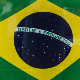 Brazil flag iPhone wallpaper