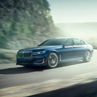 BMW 8k iPhone wallpaper