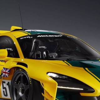 McLaren Senna GTR iPhone wallpaper