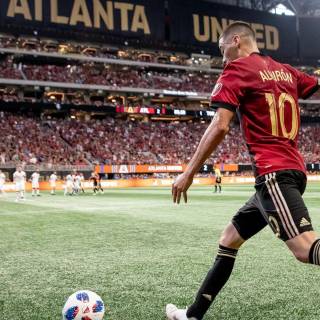 Soccer players phone wallpaper