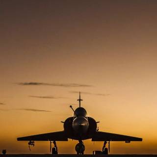 War plane phone wallpaper