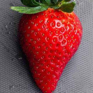 Strawberry iPhone wallpaper