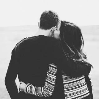 Love couple iPhone wallpaper