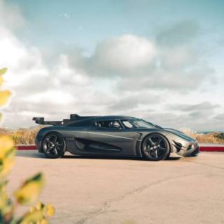 Koenigsegg Agera RS iPhone wallpaper