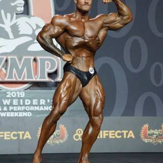 Chris Bumstead iPhone wallpaper