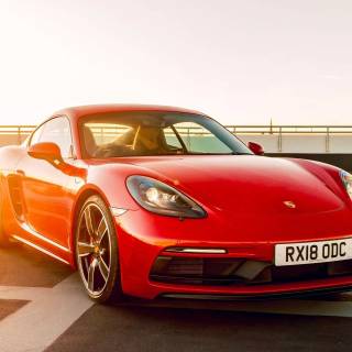 Red Porsche phone wallpaper