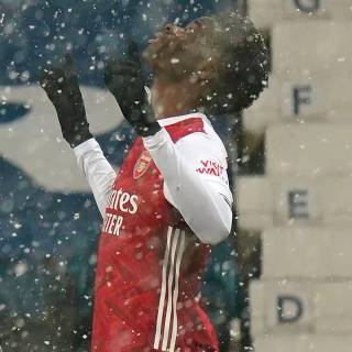 Bukayo Saka iPhone wallpaper