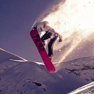 Snowboarding phone wallpaper