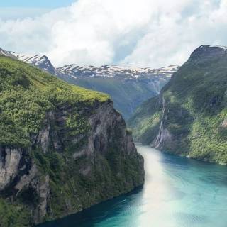 iPhone Norway wallpaper