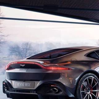 Aston Martin Vantage iPhone wallpaper