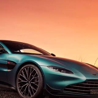 Aston Martin Vantage iPhone wallpaper
