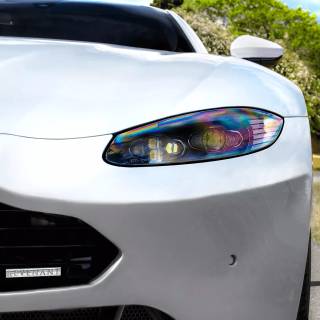 Aston Martin Vantage iPhone wallpaper