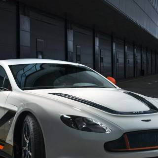 Aston Martin Vantage iPhone wallpaper