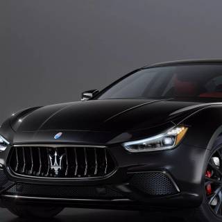 iPhone Maserati wallpaper