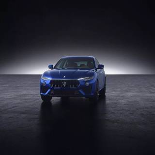 iPhone Maserati wallpaper