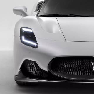 iPhone Maserati wallpaper